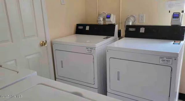 303 Henderson Boulevard 14, Atlantic Beach, NC 28512