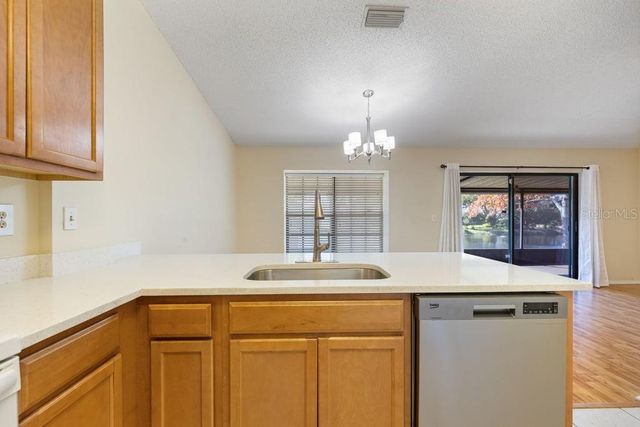 4071 SHORESIDE CIRCLE, Tampa, FL 33618