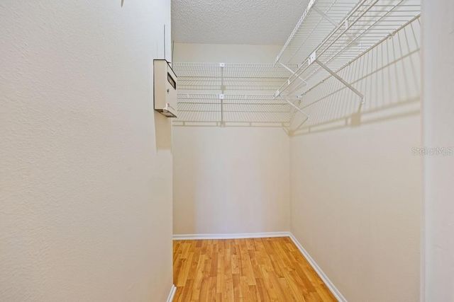 4071 SHORESIDE CIRCLE, Tampa, FL 33618