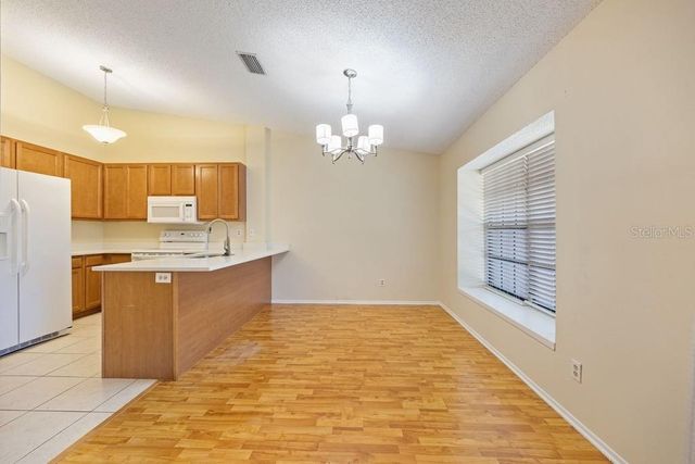 4071 SHORESIDE CIRCLE, Tampa, FL 33618