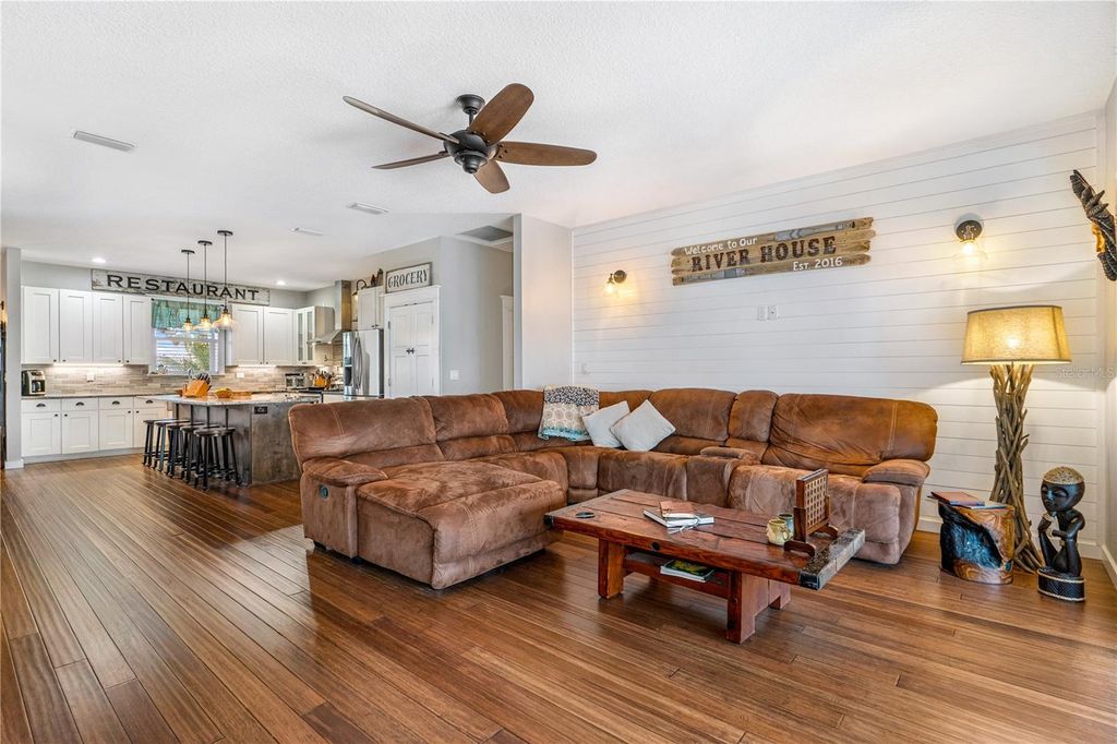 Image 21 of property listing at 432 PALM AVENUE, Ormond Beach, FL 32174