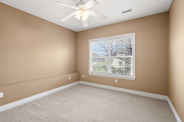 3303 RED BAY CREEK RD, Columbia, MO 65203