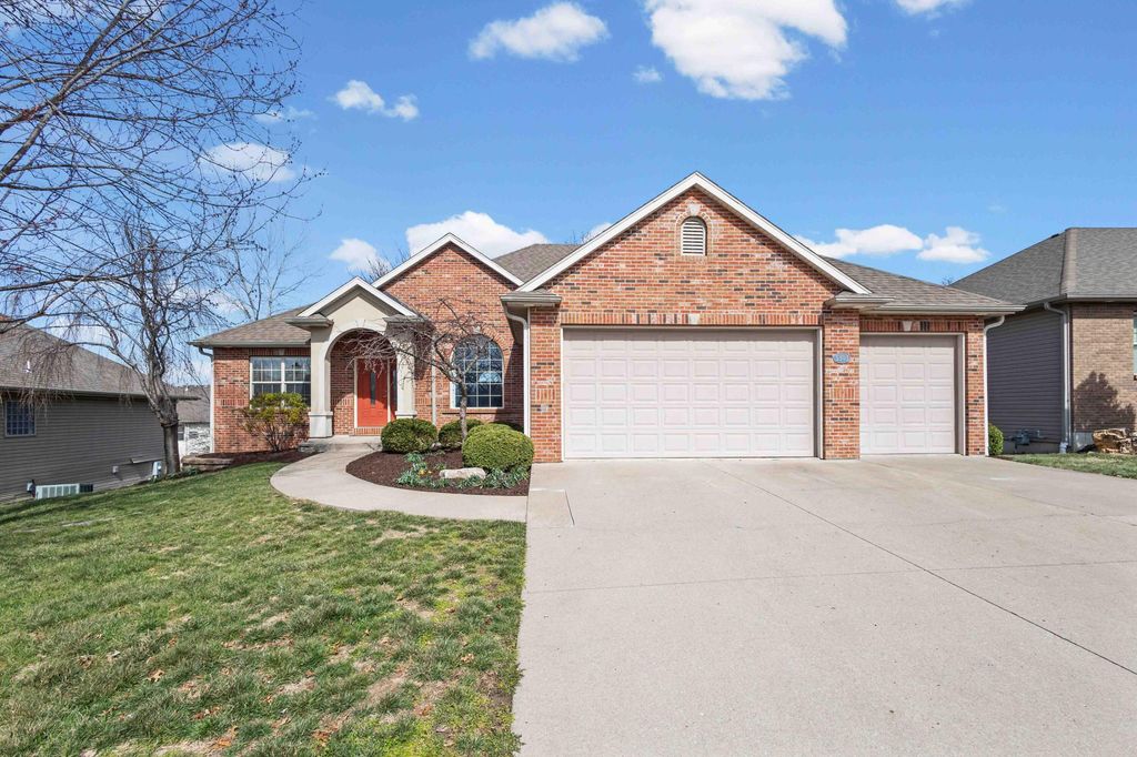 3303 RED BAY CREEK RD, Columbia, MO 65203