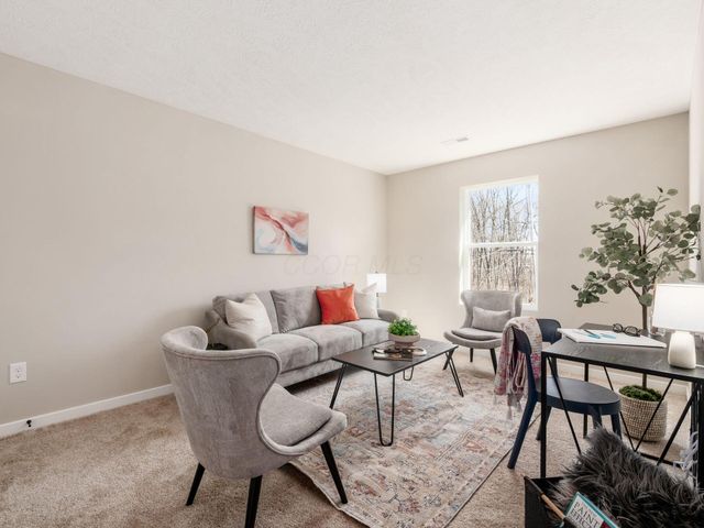 352 Postle Boulevard, Columbus, OH 43228