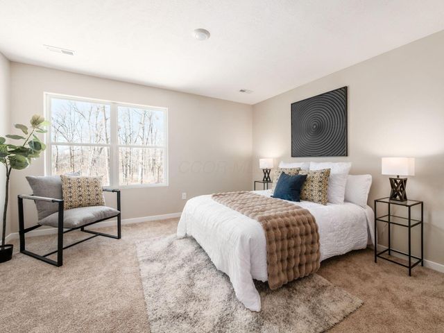 352 Postle Boulevard, Columbus, OH 43228