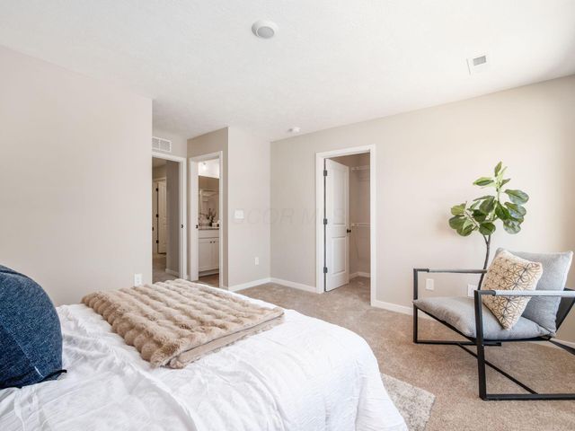 352 Postle Boulevard, Columbus, OH 43228