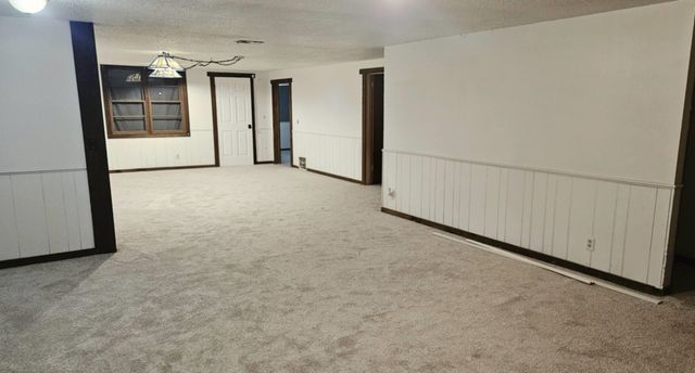 2129 W VENTOSO RD, Wichita, KS 67204