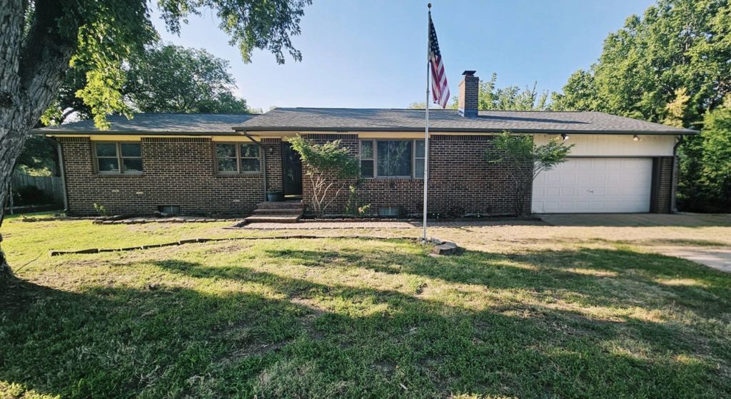 2129 W VENTOSO RD, Wichita, KS 67204
