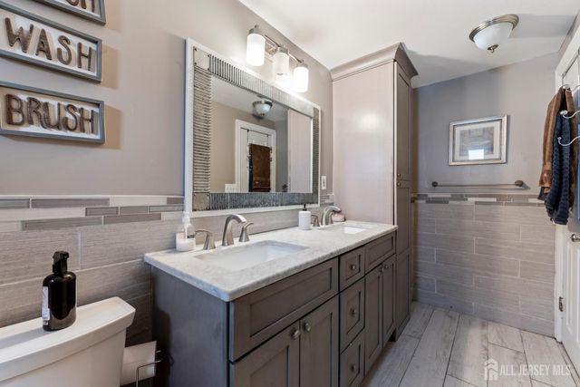 22 Sycamore Drive, Old Bridge, NJ 08857