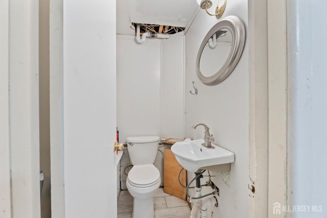 22 Sycamore Drive, Old Bridge, NJ 08857