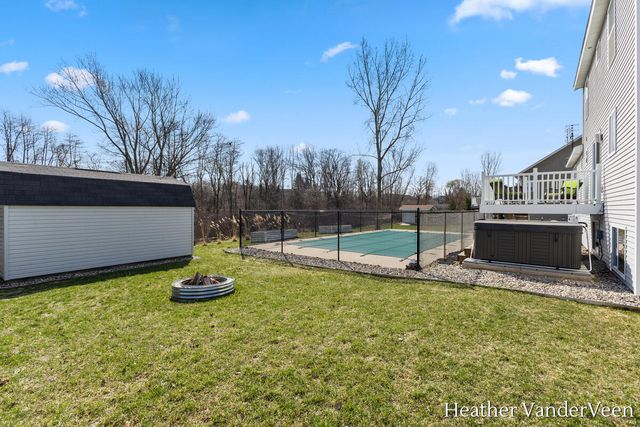 6286 Sheldon Drive, Hudsonville, MI 49426