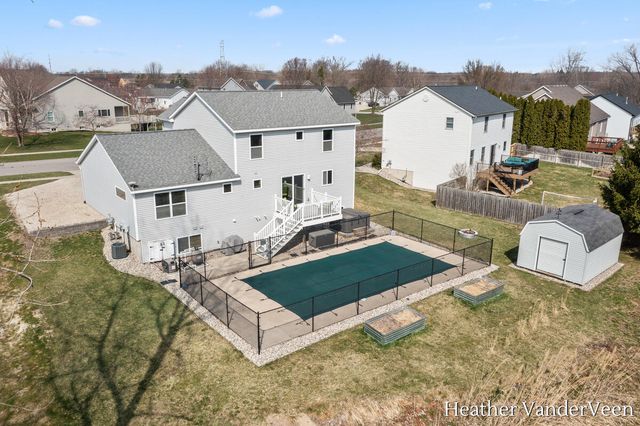 6286 Sheldon Drive, Hudsonville, MI 49426