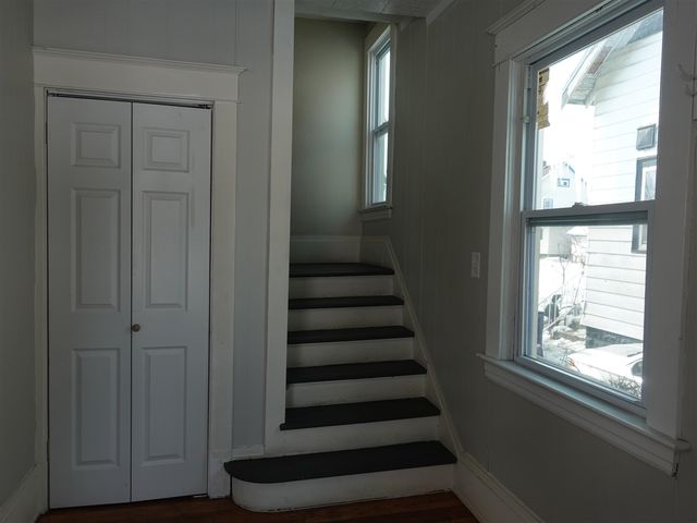 62 Corinne Street, Grand Rapids, MI 49507