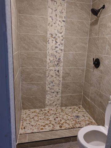 62 Corinne Street, Grand Rapids, MI 49507