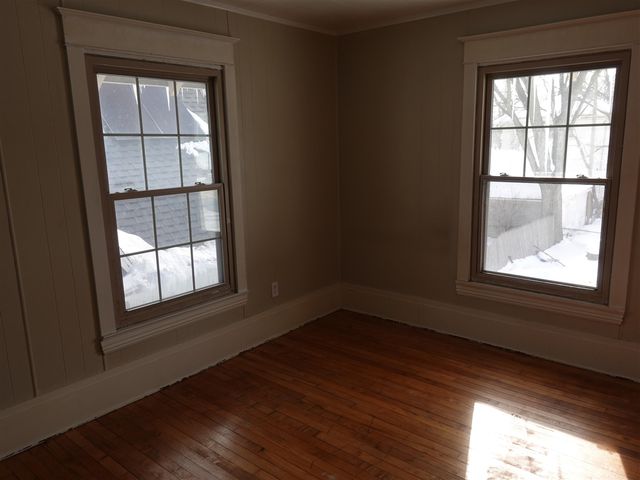 62 Corinne Street, Grand Rapids, MI 49507