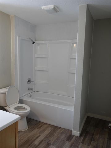 62 Corinne Street, Grand Rapids, MI 49507