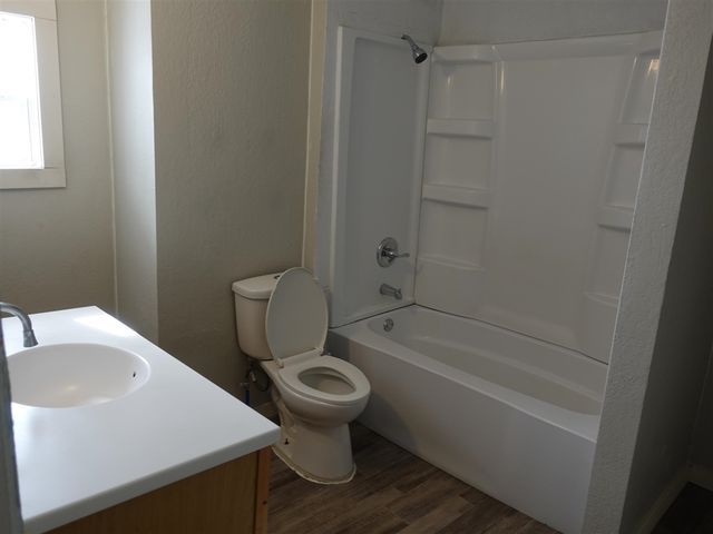 62 Corinne Street, Grand Rapids, MI 49507