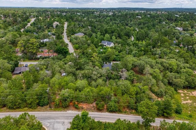 110 Pahalawe LN, Bastrop, TX 78602