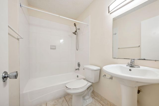 308 Southwind Court 6, North Palm Beach, FL 33408