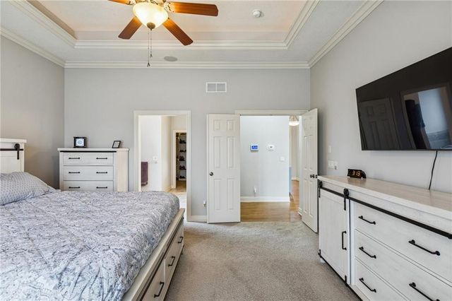 15002 S Glen Eyrie Street, Olathe, KS 66061