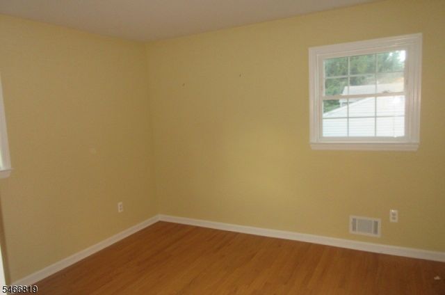 11 Ellam Dr, Randolph Twp., NJ 07869