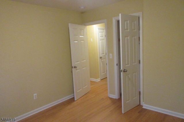11 Ellam Dr, Randolph Twp., NJ 07869