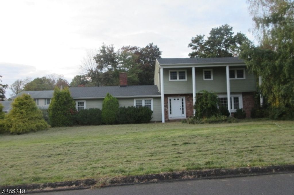 11 Ellam Dr, Randolph Twp., NJ 07869 — photo 2