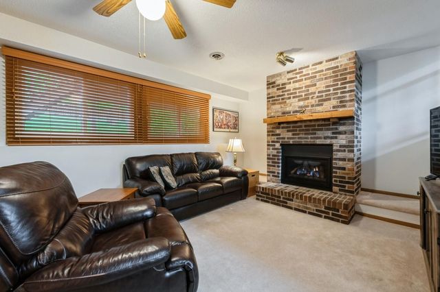 6708 Amherst Lane, Eden Prairie, MN 55346