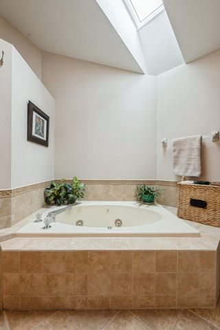 6708 Amherst Lane, Eden Prairie, MN 55346