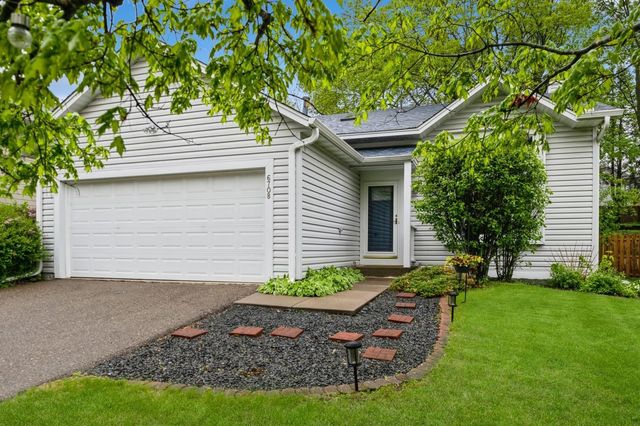 6708 Amherst Lane, Eden Prairie, MN 55346