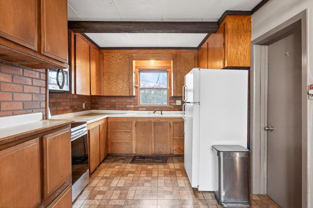 632 Manomin Avenue, Saint Paul, MN 55107