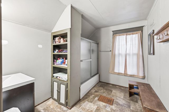 632 Manomin Avenue, Saint Paul, MN 55107