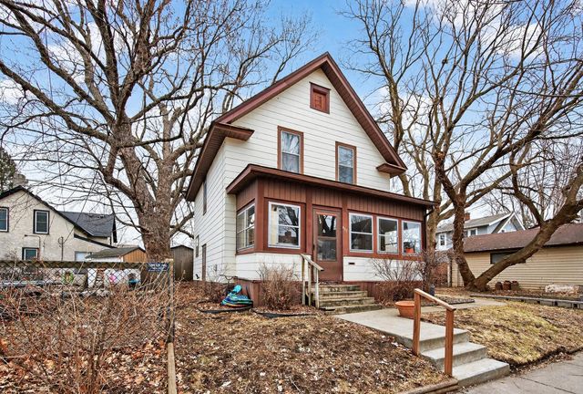 632 Manomin Avenue, Saint Paul, MN 55107