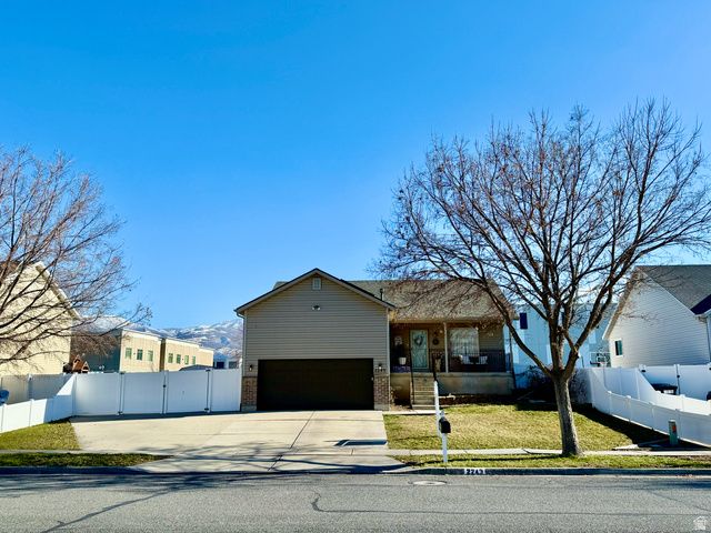 2243 S 1350 W, Woods Cross, UT 84087