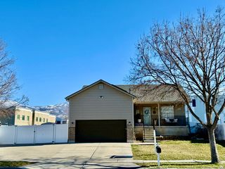 2243 S 1350 W, Woods Cross, UT 84087