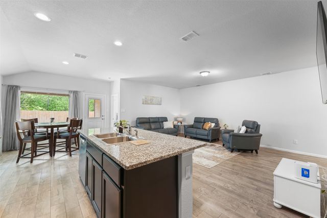 9020 Ridgeriver Way, Fort Worth, TX 76131