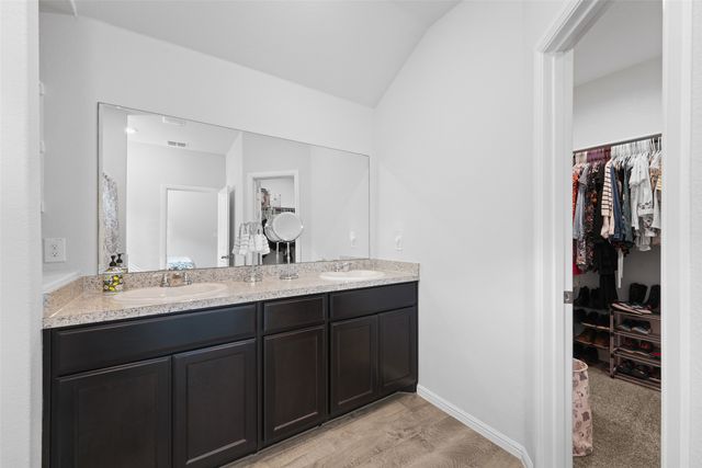 9020 Ridgeriver Way, Fort Worth, TX 76131