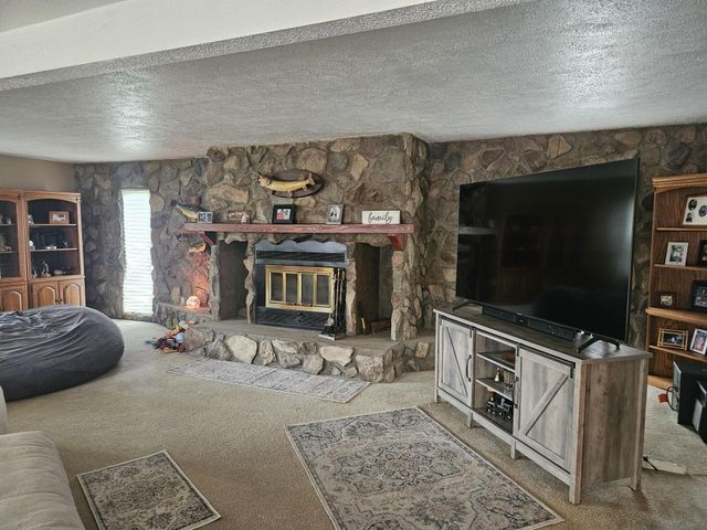 1703 Maple Garden Drive, La Porte, IN 46350