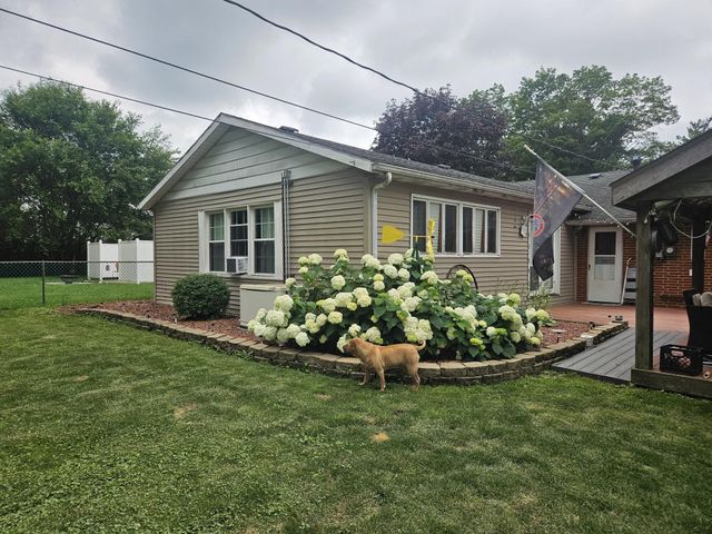 1703 Maple Garden Drive, La Porte, IN 46350