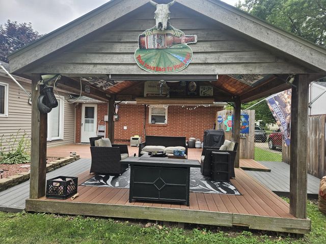 1703 Maple Garden Drive, La Porte, IN 46350