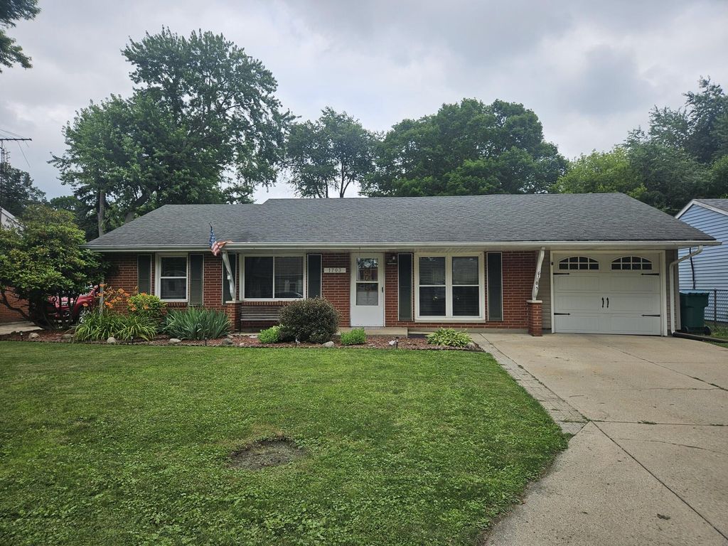 1703 Maple Garden Drive, La Porte, IN 46350