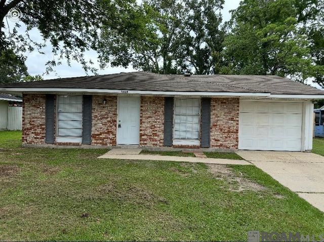 11639 Auburn Dr, Baton Rouge, LA 70816