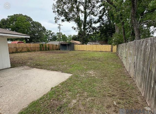 11639 Auburn Dr, Baton Rouge, LA 70816