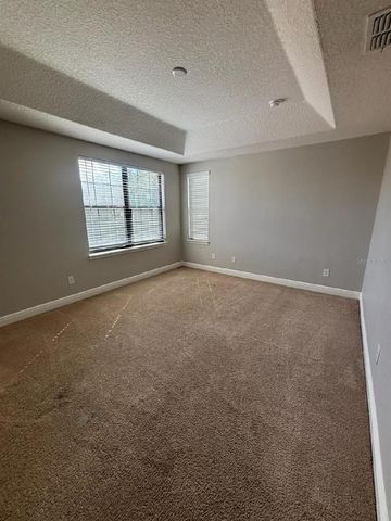 8171 ROSEVILLE BOULEVARD, Davenport, FL 33896