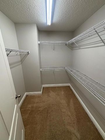 8171 ROSEVILLE BOULEVARD, Davenport, FL 33896
