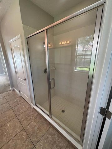 8171 ROSEVILLE BOULEVARD, Davenport, FL 33896