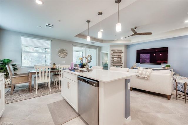 3790 Pebblebrook Ridge CT # 101, Fort Myers, FL 33905