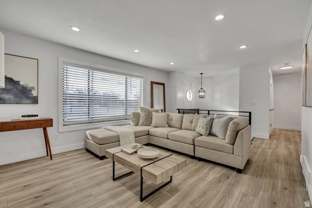 1119 E 10600 S, Sandy, UT 84094