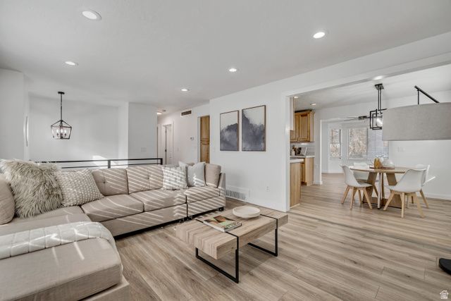 1119 E 10600 S, Sandy, UT 84094