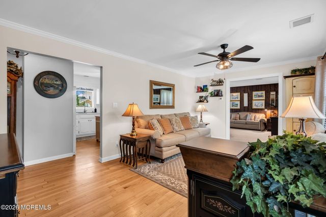 177 10th Street, Belford, NJ 07718